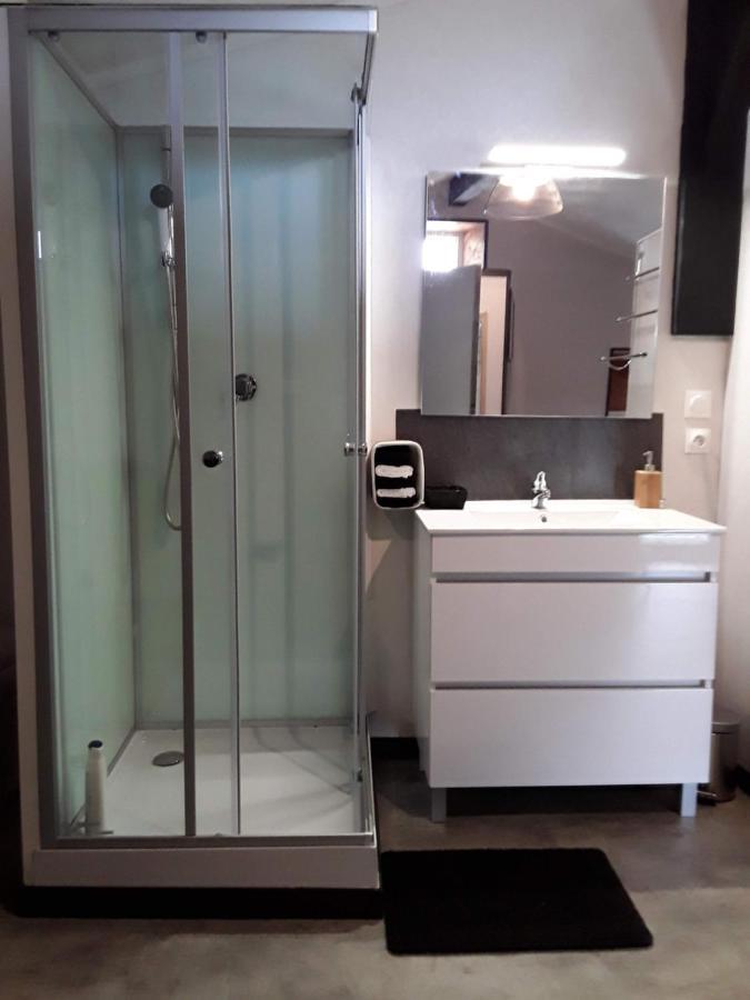 La chambre d'à côté Doulezon Esterno foto